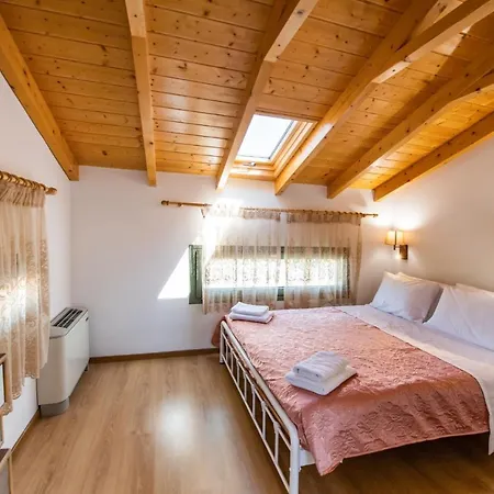 Villa Loulou By Nikiana